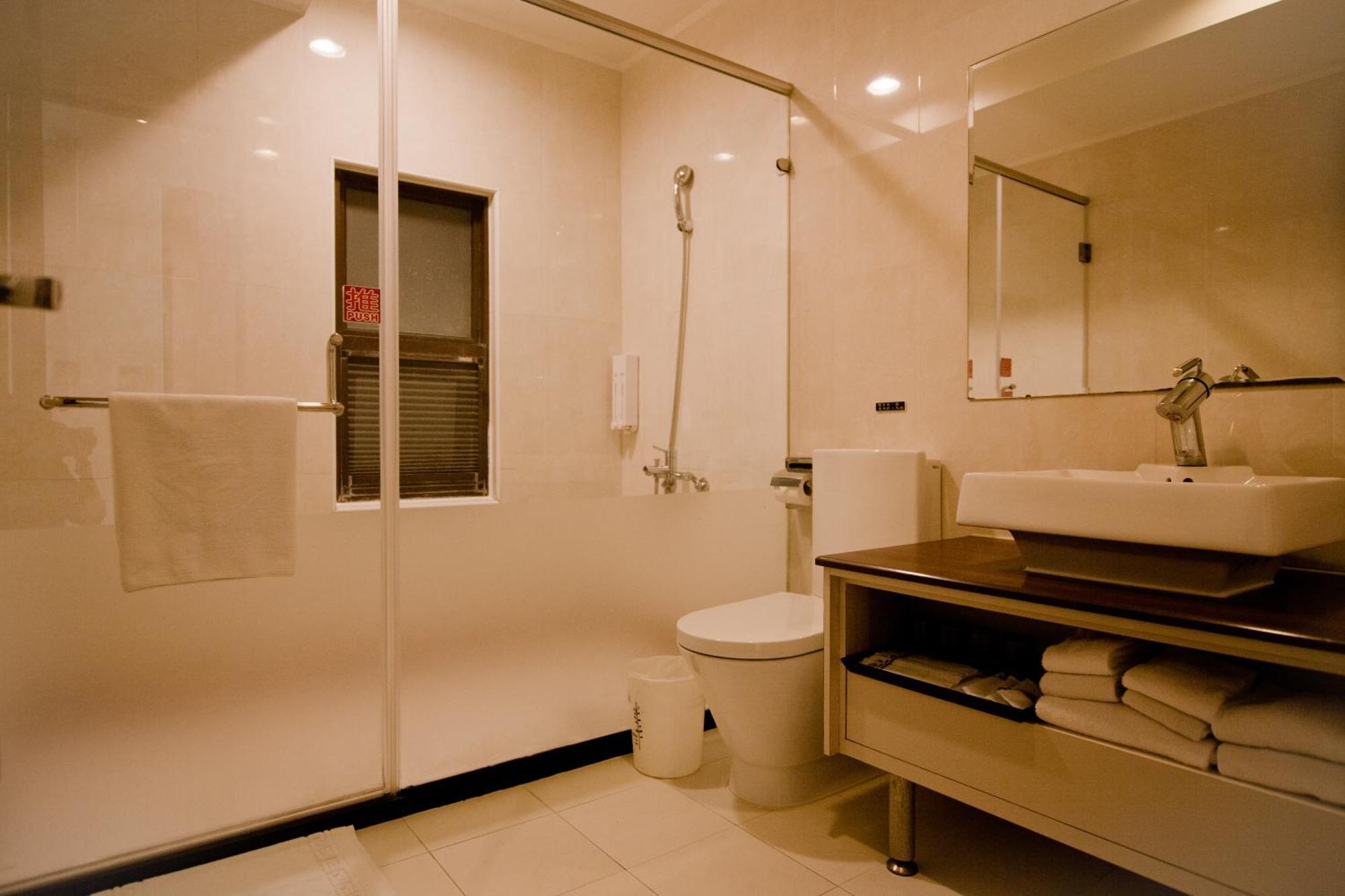 East Town 26 Hotel Hualien Habitación foto