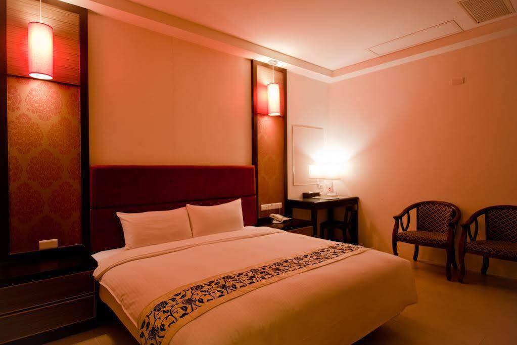 East Town 26 Hotel Hualien Exterior foto